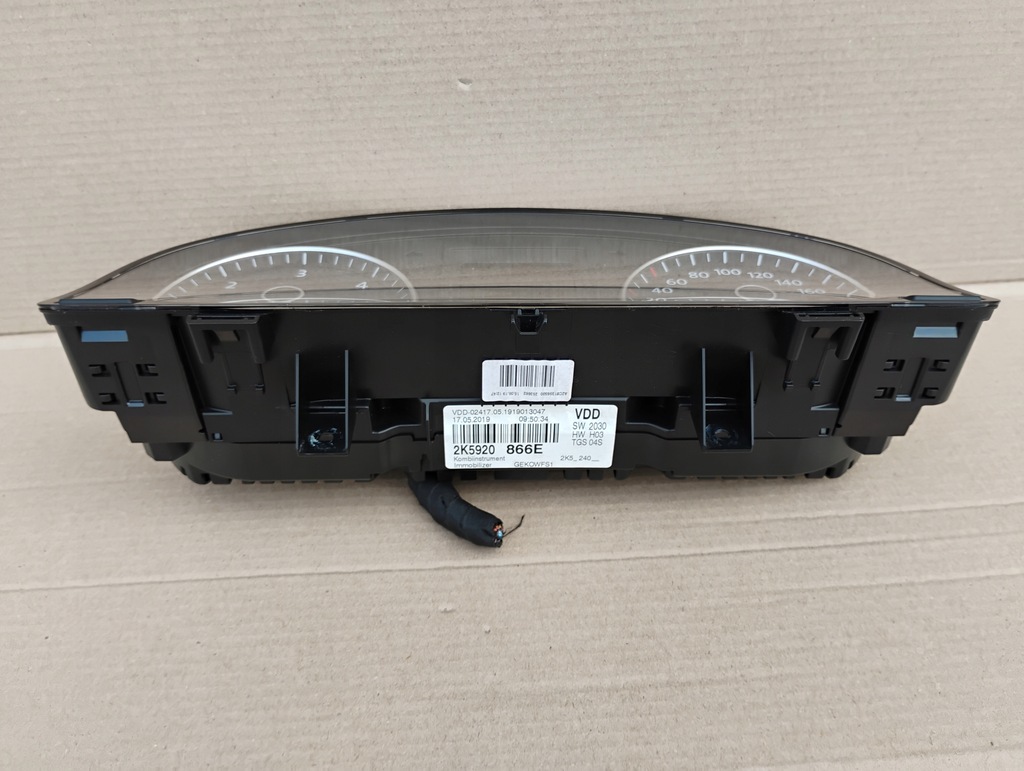 фото №10, Vw caddy iv 2k5 15-20 счетчик приборы 2k5920866e europa оригинал оригинальный номер