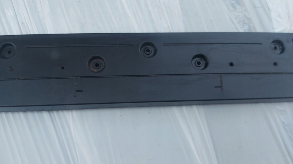 фото №3, Підставка рамка номерного знака bmw x1 f48