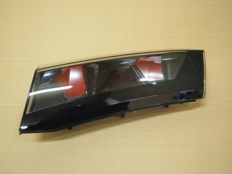 фото №3, Лампа led w крышка правый задняя peugeot 2008 ii