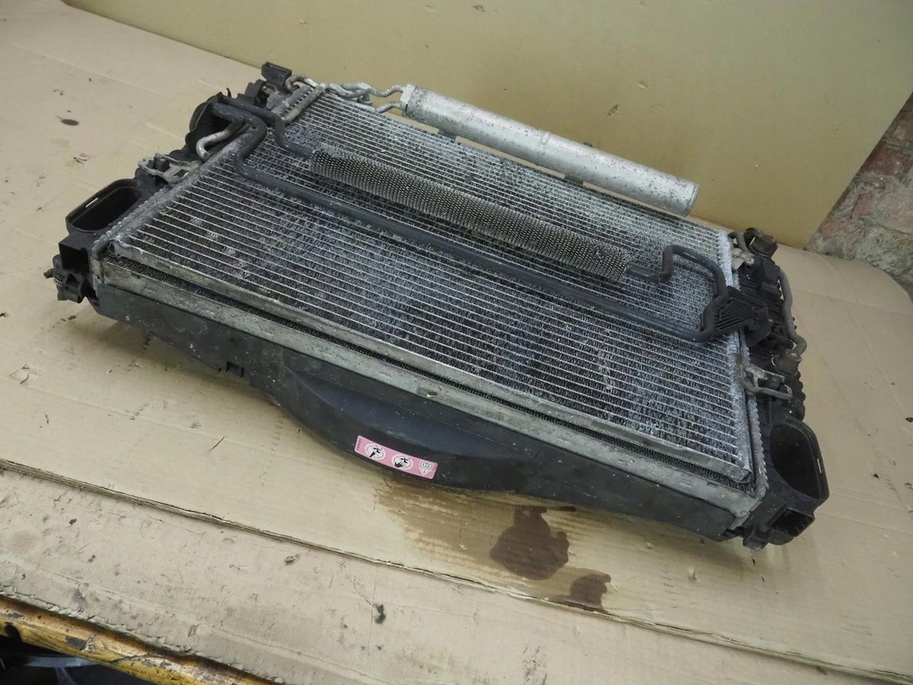 фото №9, Mercedes w211 w219 3.0 cdi v6 радиатор комплект