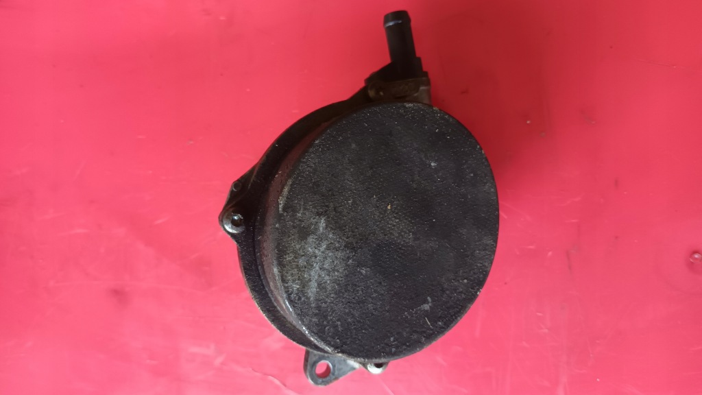 Купить Насос вакуум вакуумa 2.7 3.0 tdi 057145100ac