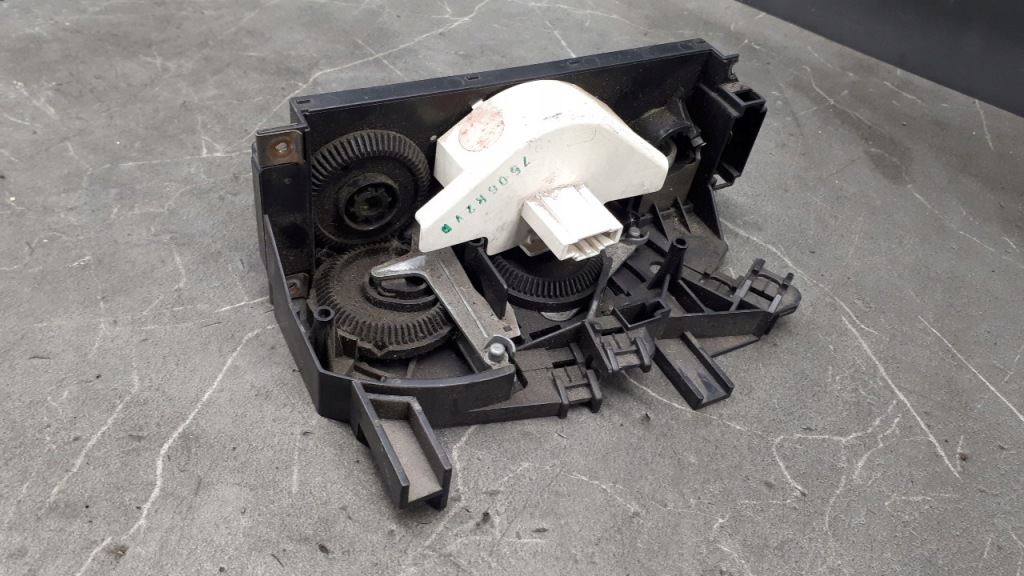 фото №10, 1h0819045c панель обдув seat arosa 6h 97-00r