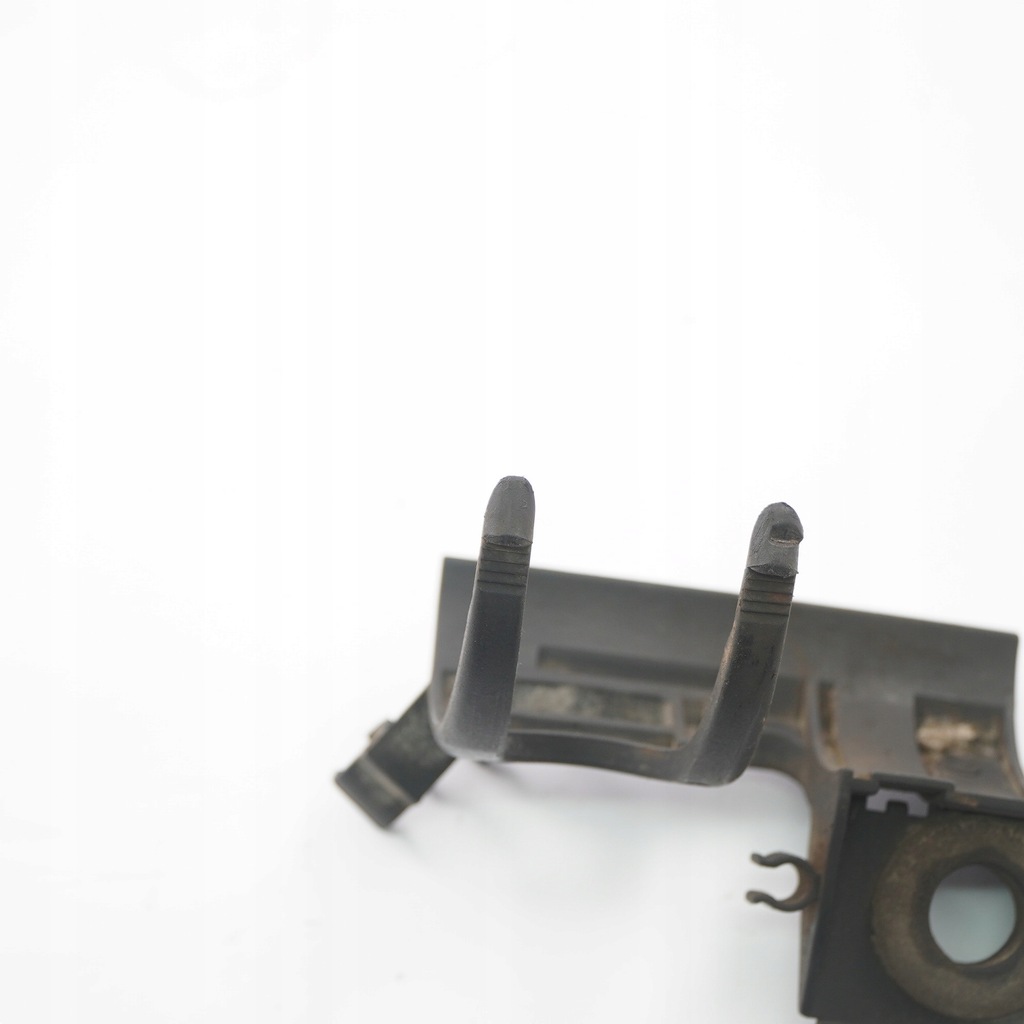 фото №12, Mercedes w203 w209 кронштейн трубка гальмівний a2034210194