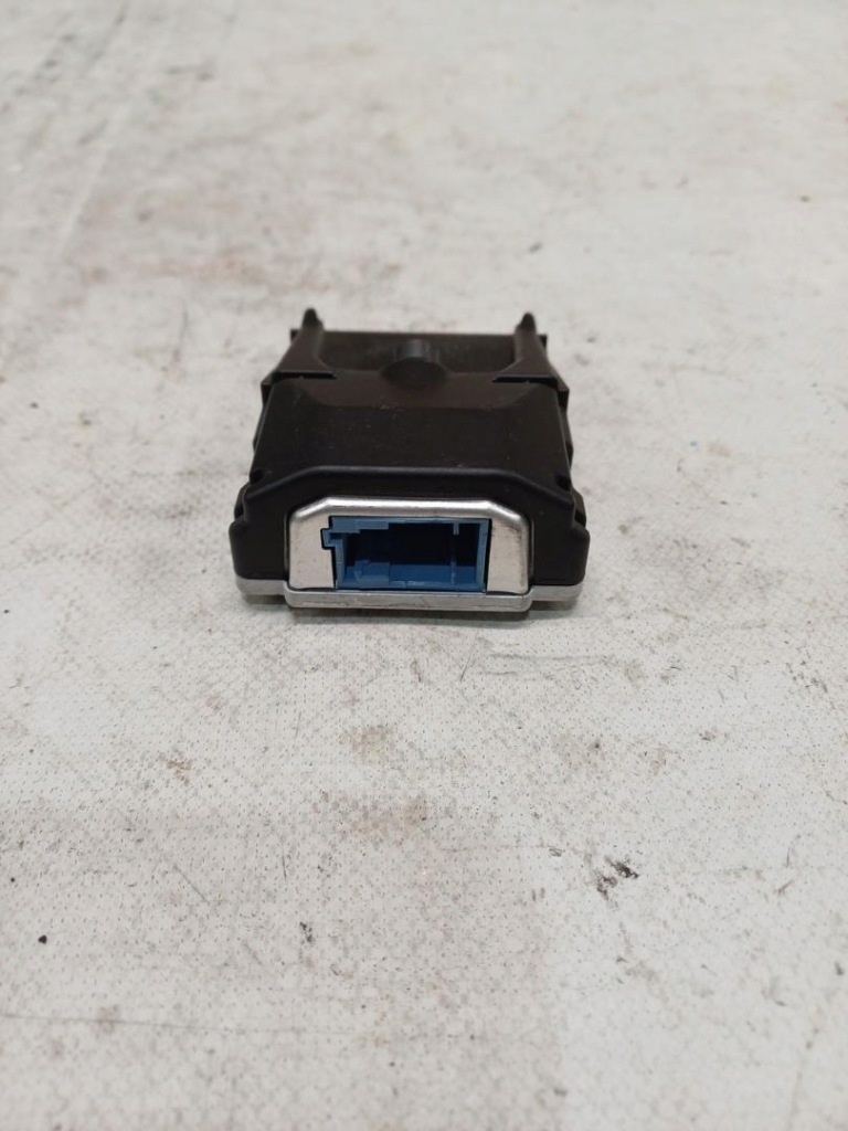 Камера ассистент поперечина jeep renegade 00052147478 Доставка