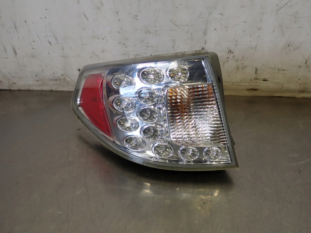 фото №1, Лампа левая задняя subaru impreza 1.5