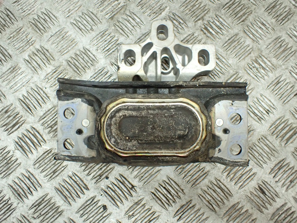 фото №8, Подушка кронштейн двигателя vw atlas teramont 2019