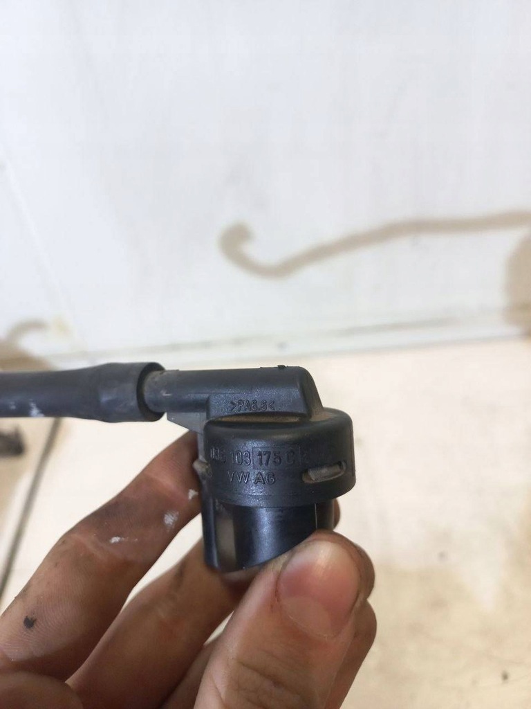 фото №5, Клапани вакууму volkswagen polo 2003 036103175c