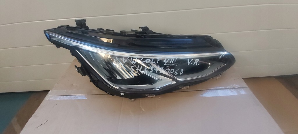 фото №1, Vw golf viii 5h1941006b лампа права передня led