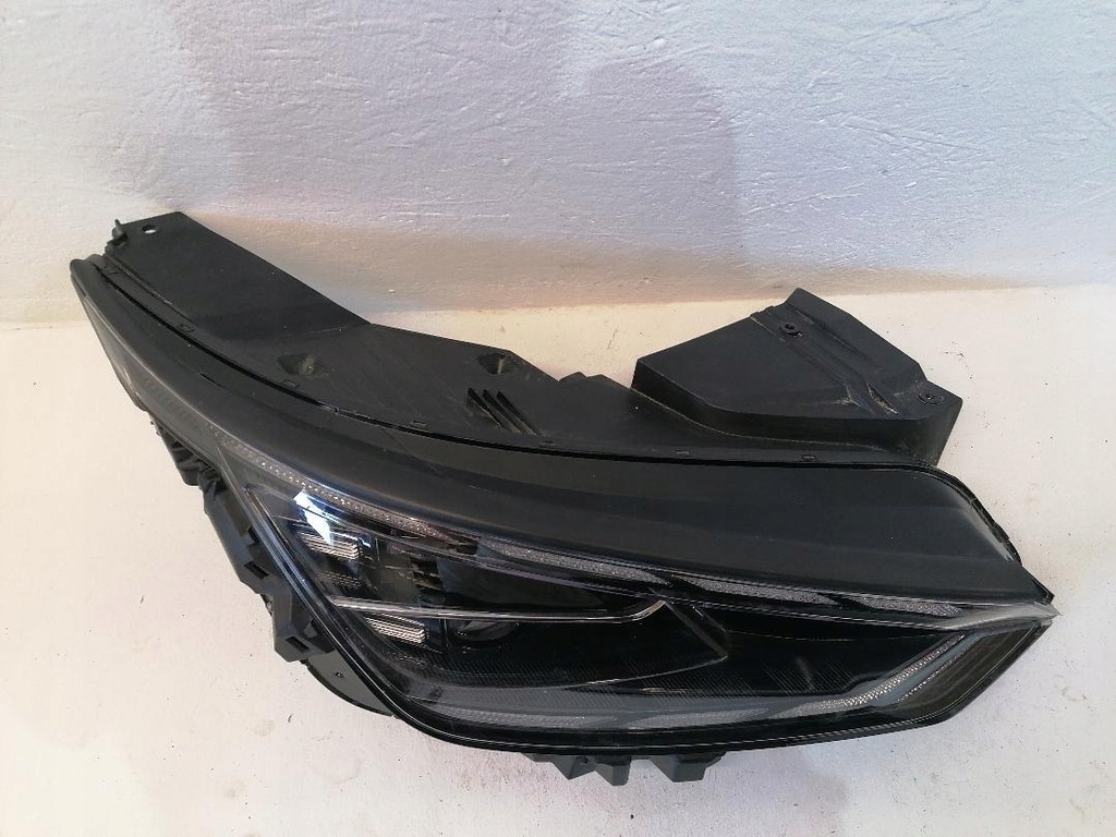 фото №9, Kia ev6 лампа передня права 92102-cv130