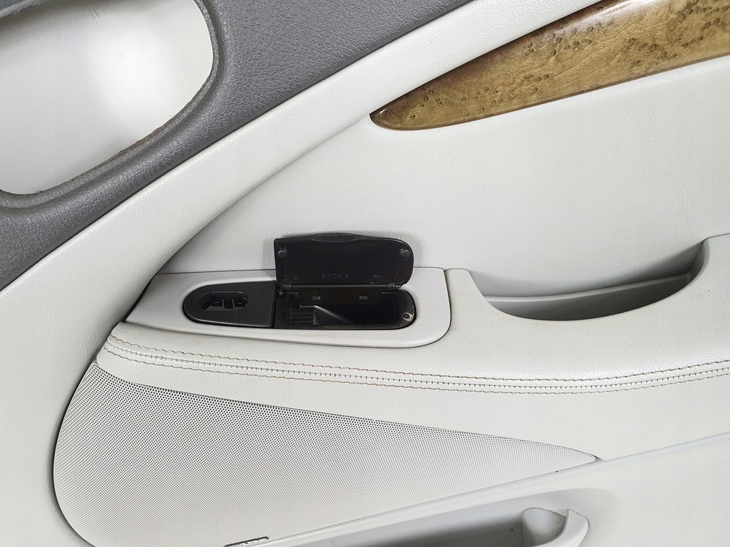 фото №5, Обивка обшивка правый перед jaguar s-type europa