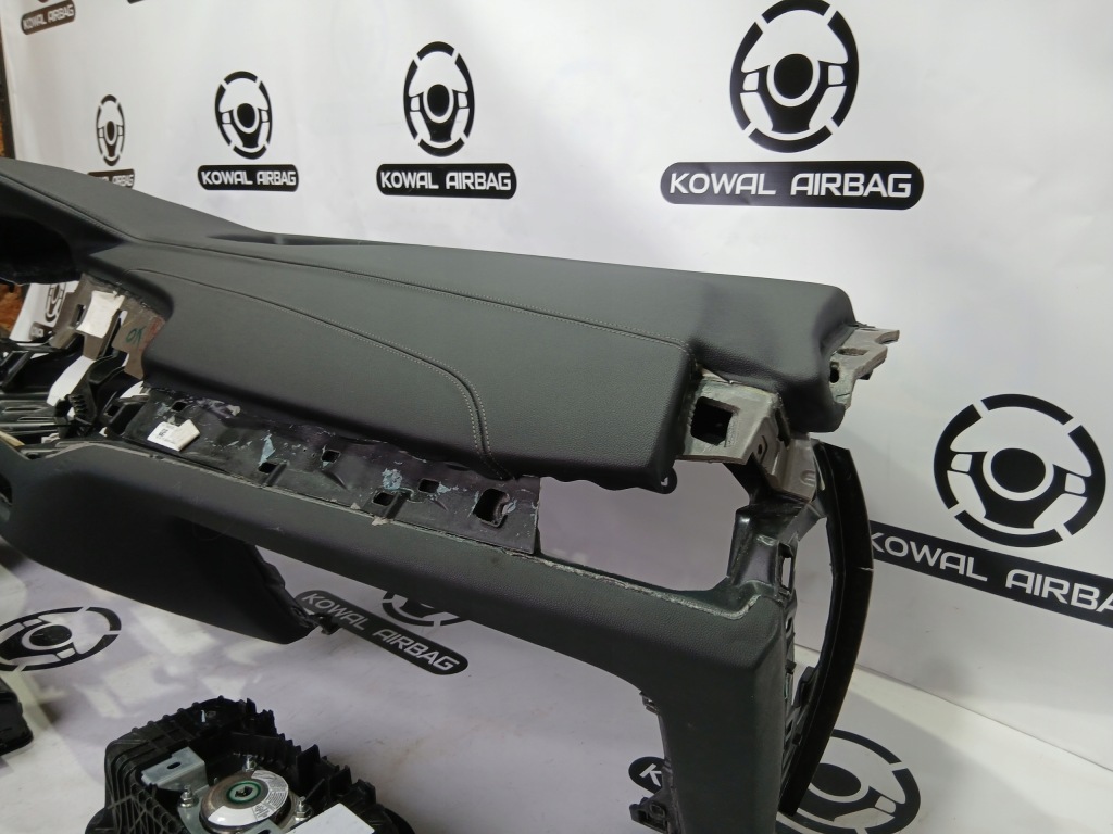 Bmw x5 g05 x6 g06 x7 g07 кожа приборная панель панель  подушка безопасности подушки безопасности ремни оригинал Недорого