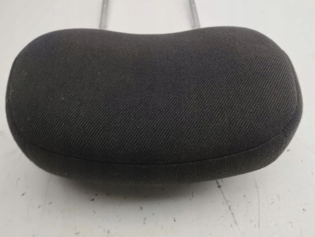 Opel zafira a 2005 подголовник задний в Украине