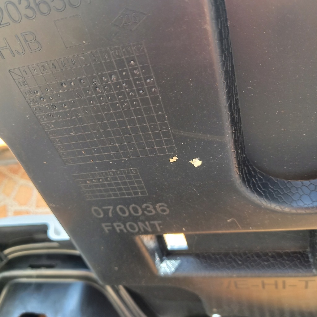 фото №6, Renault captur ii 2 19- бампер перед решітка спойлер плита решітка радіатора накладка