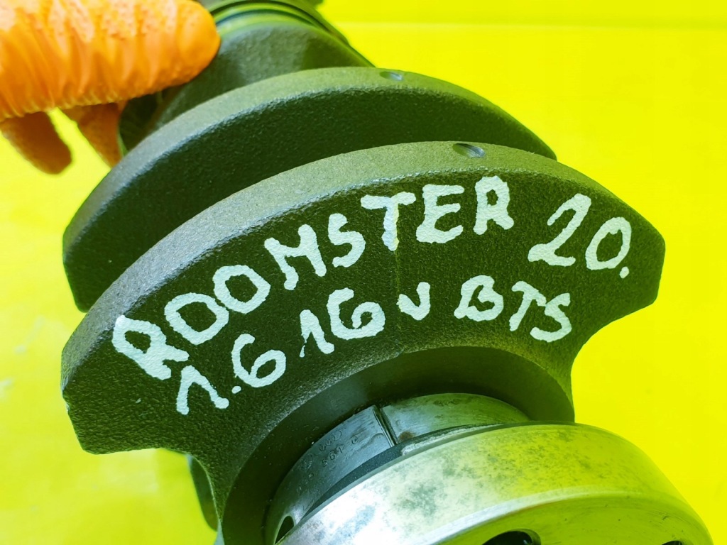 Wał коленчатый roomster a3 8p golf v touran 1.6 16v Цена