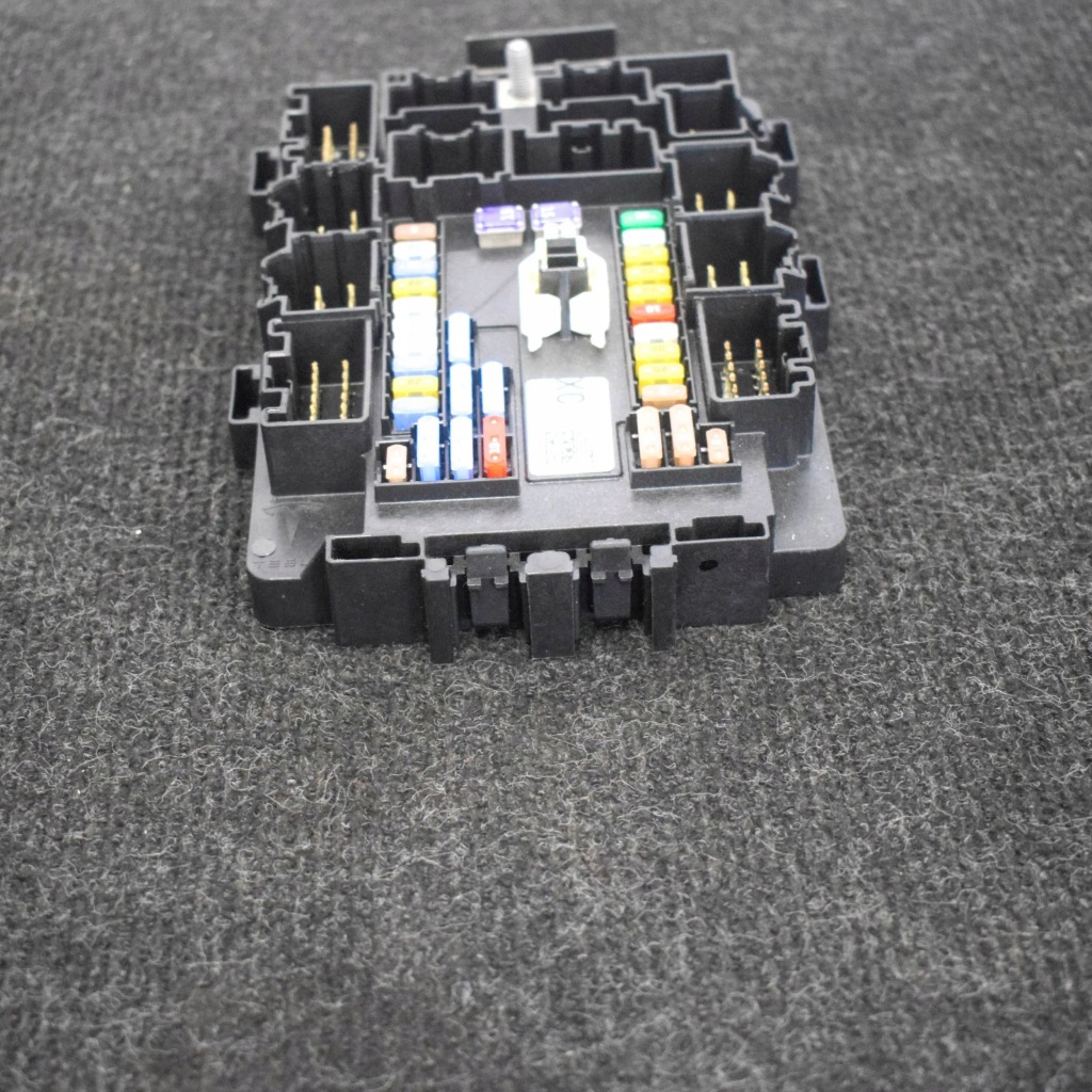 Tesla model x 2016 коробка предохранителей / комплект в Украине