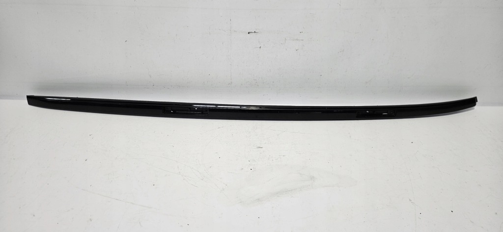 Купить Рейлинг крышный правый  lexus rx v 22- оригинал 62404-48020