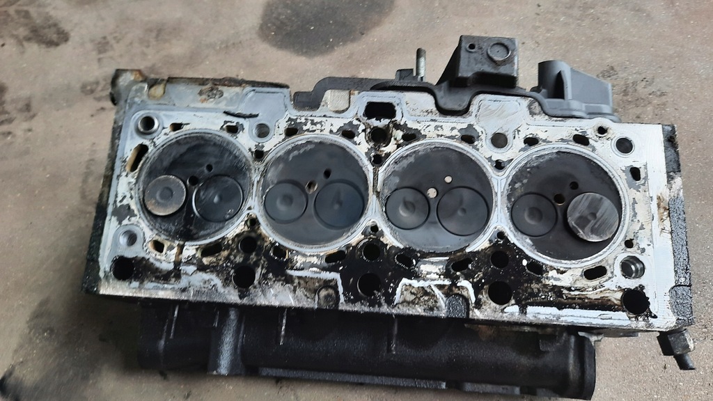 фото №6, Головка двигателя 347759 renault modus 1.5 dci