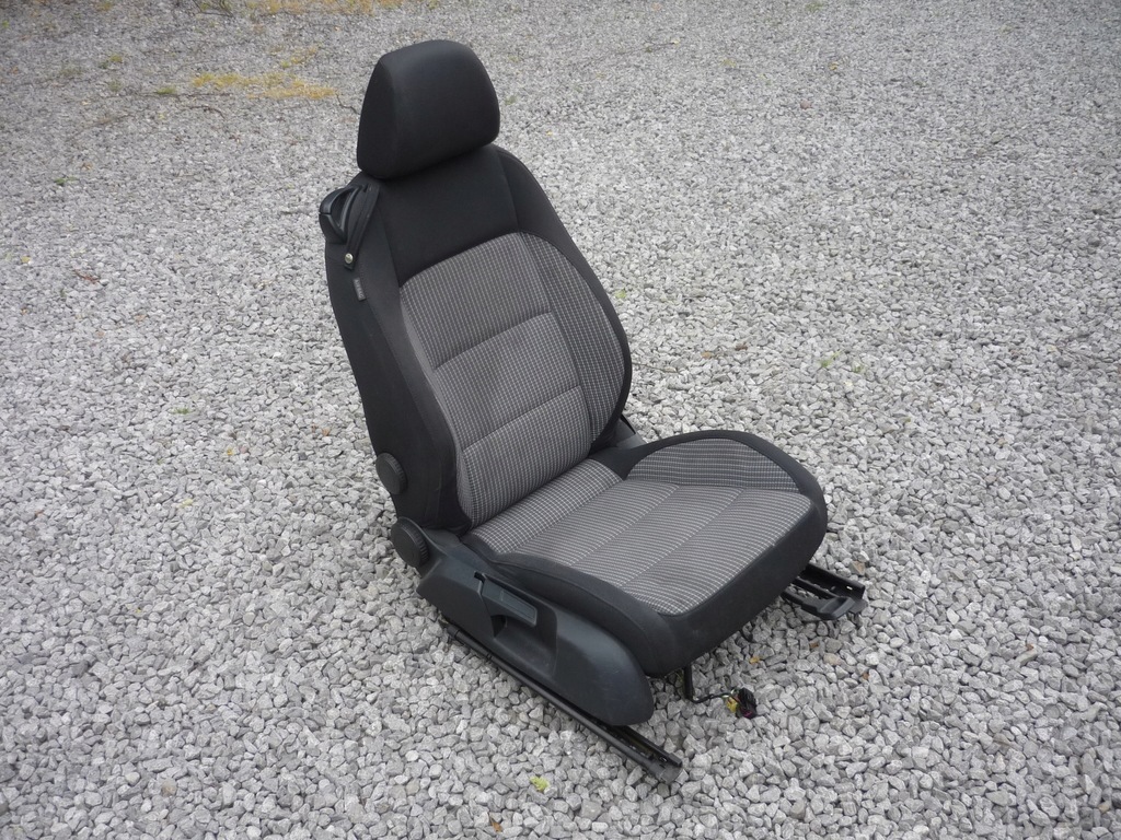 фото №1, Сиденье правый перед пассажира vw eos europa хороший