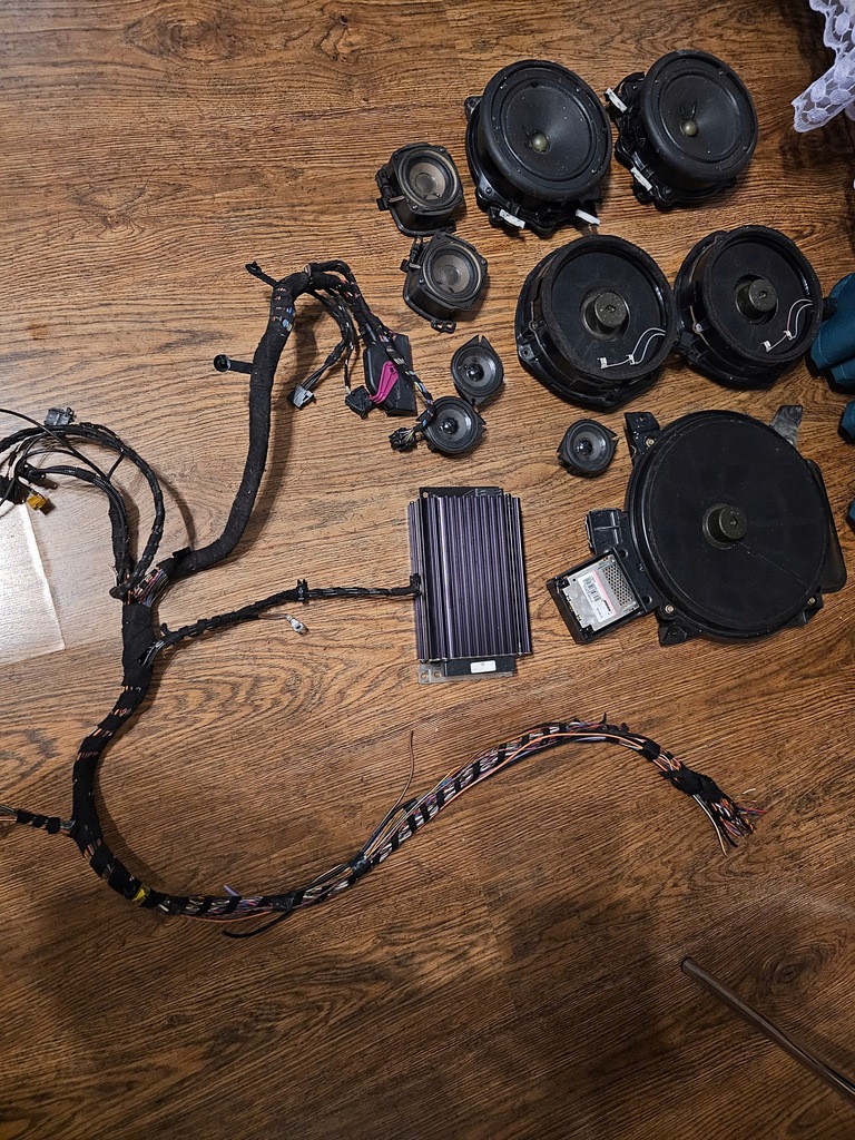 фото №1, Audi a8 d3 4e0 lift набор аудиосистема bose kpl.