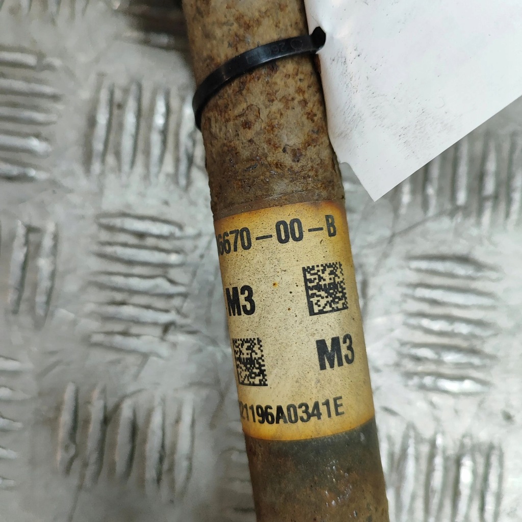 фото №8, Tesla model 3 2021 правая сторона приводной вал передняя