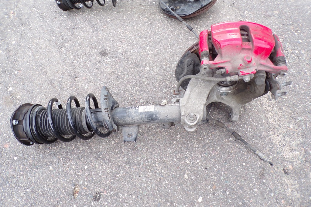 фото №10, Амортизационная стойка амортизатор левый 5q0413032c vw t-roc