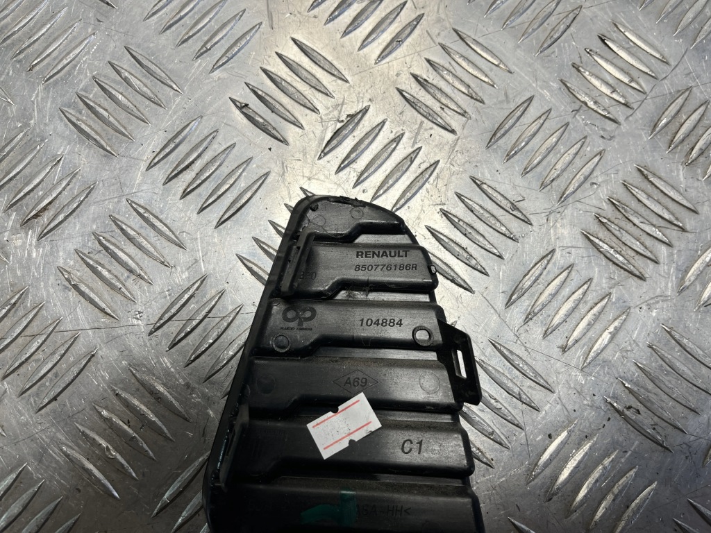 Заглушка бампера левый задняя renault clio v lift 23- Цена