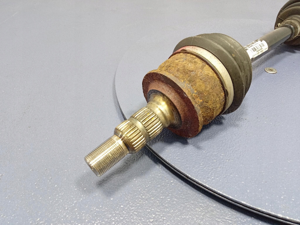 Opel zafira c iii рестайлінг  2016- 1.4 140 km привідний вал ліва перед 13348263 b14net в Україні