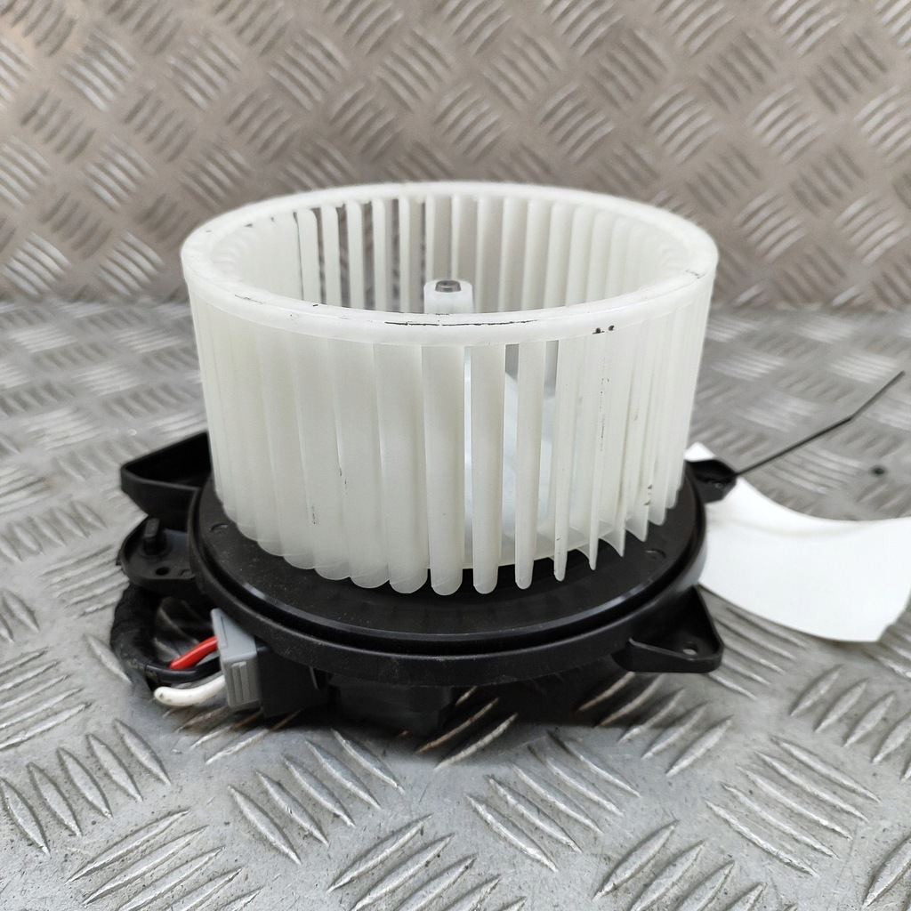 фото №5, Tesla model y 2024 вентилятор обдув / повітродувка