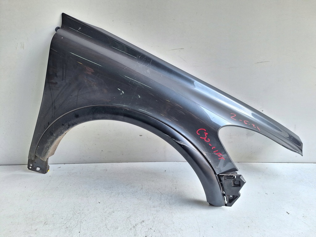 фото №1, Volvo c30 lift 09-12 крила правий r-design