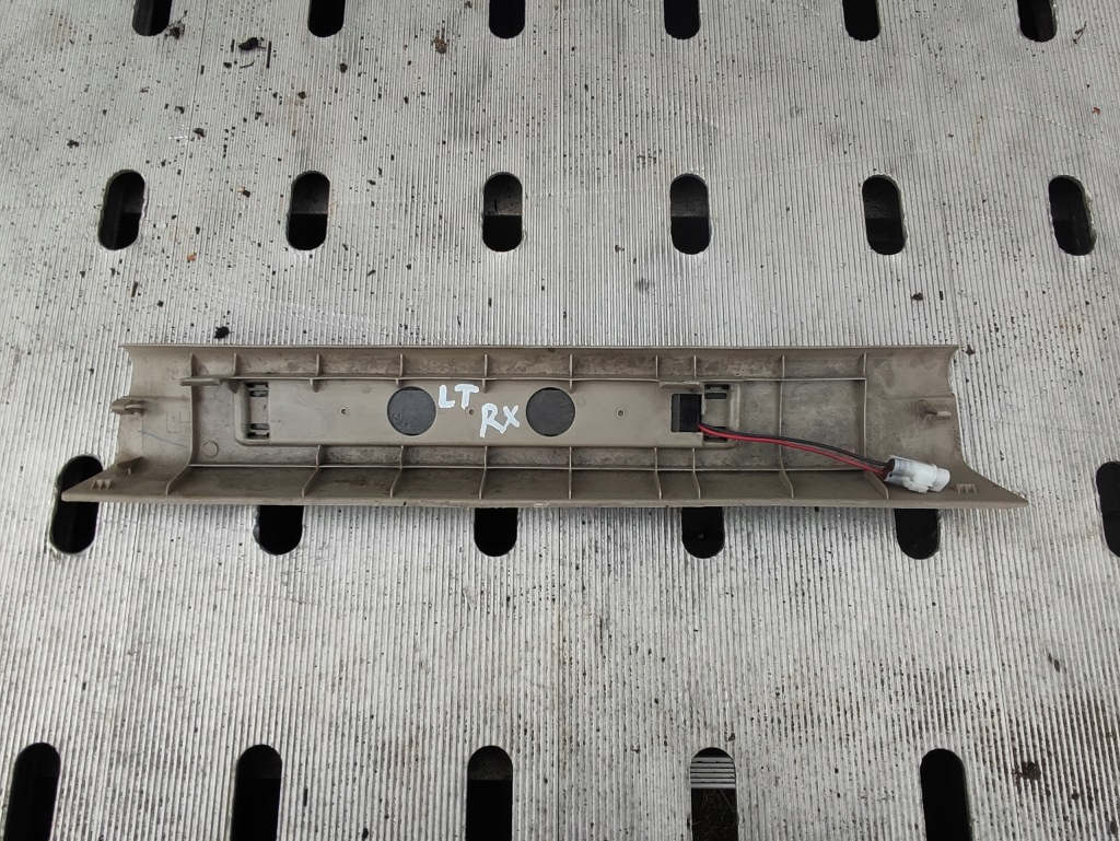 фото №2, Lexus rx 300 молдинг поріг задня 67940-48020