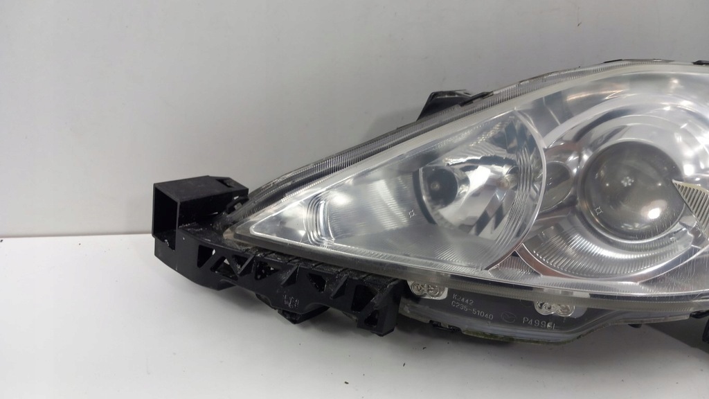 фото №3, Mazda 5 i лампа перед левая линза europa