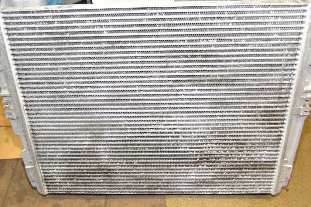 Mercedes actros mp4 интеркулер радиатор воздуха a9605000002 Доставка