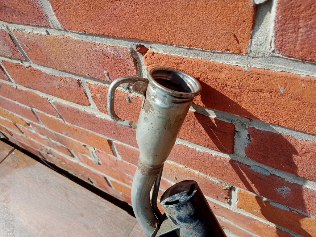 фото №9, Jeep grand cherokee wk заливная горловина труба топлива бензин 52090315ag