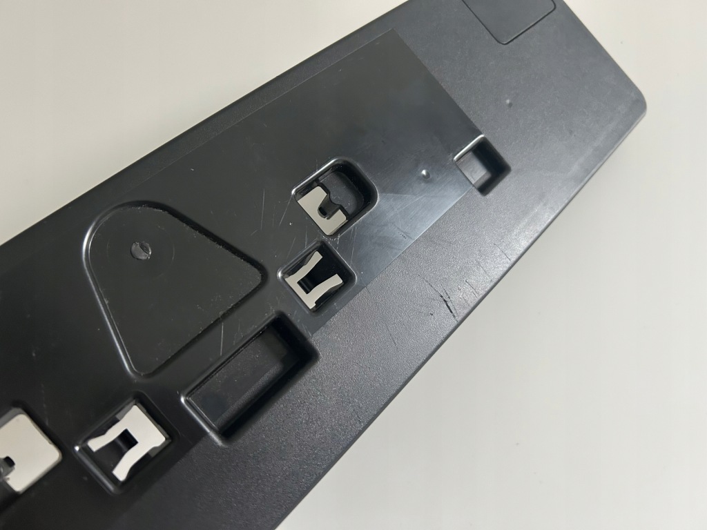 фото №5, Mazda 2 demio 4 iv lift 2023-- основание номерного знака 52x12cm dmrw оригинал