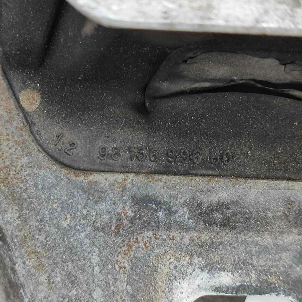 фото №7, Подушка двигателя левая citroën c5 aircross 9813699680 27325769 1.2l 97kw