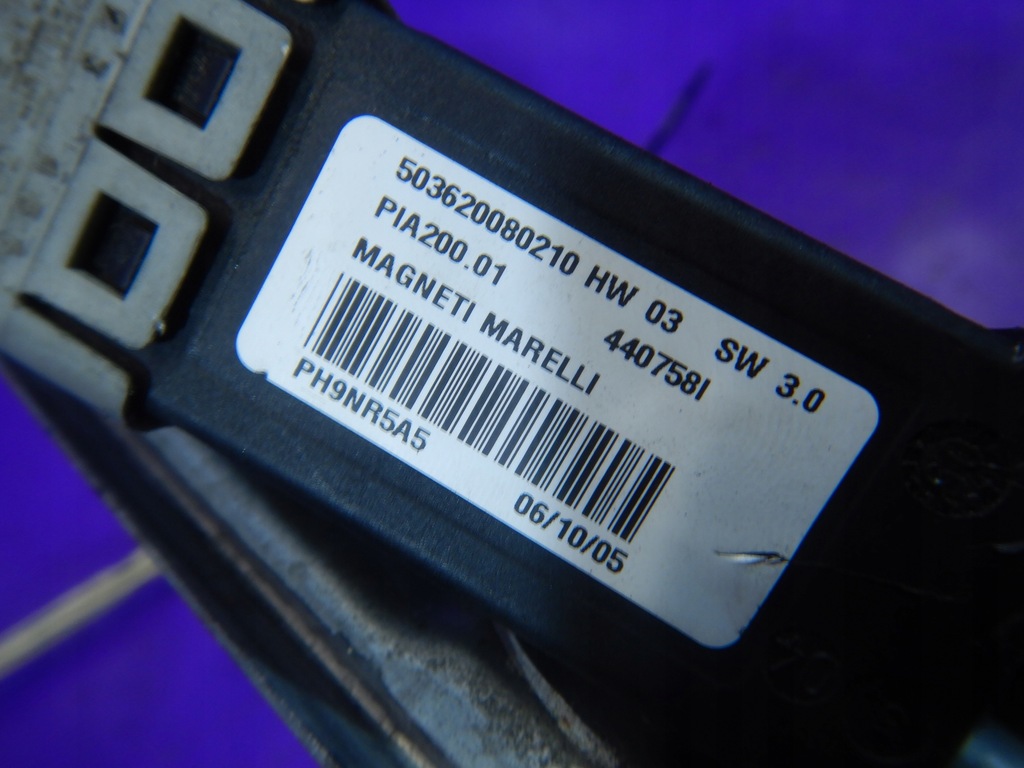 фото №5, Peugeot 1007 подъемник стекло правый 118355 6 pin