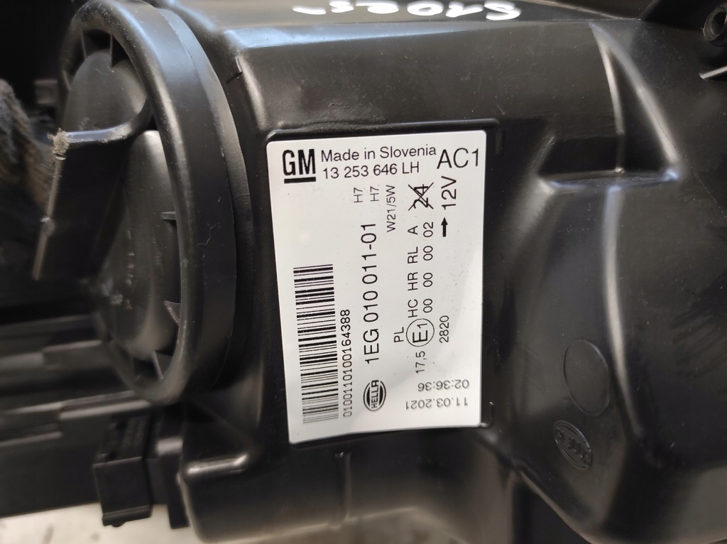 фото №11, Opel astra j 4 iv 09- лампа левая перед 13253646