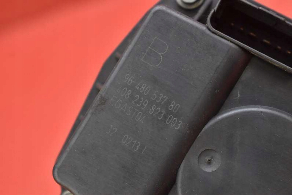 фото №7, Дросельна заслінка 9648053780 peugeot 407 1.8 16v 116 km 04-10