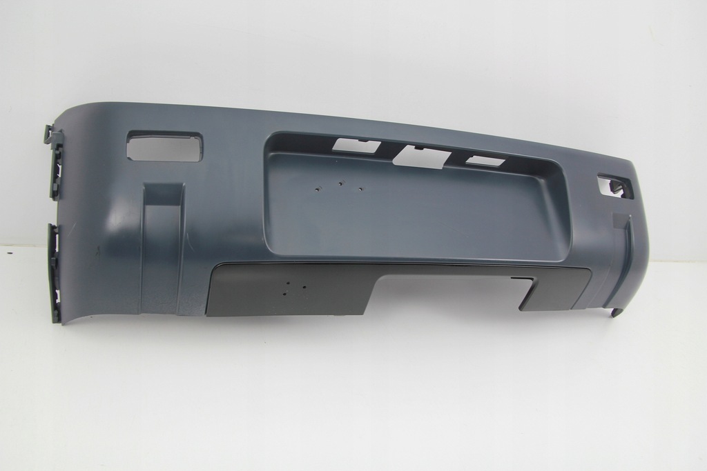 фото №3, Оригинальный бампер задняя land rover defender l663 2020- l8b2-17d781