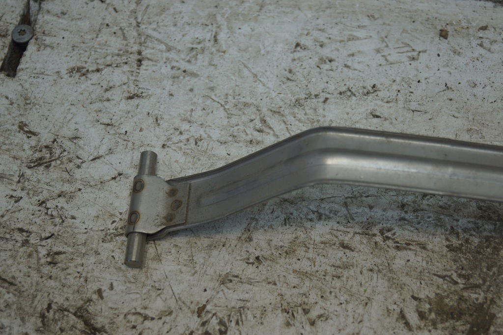 фото №6, Хомут кронштейн бака aston martin db11