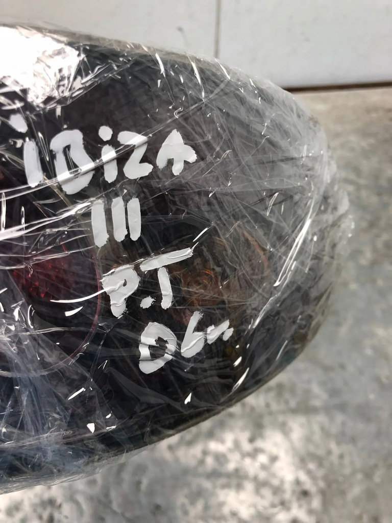 фото №6, Лампа правый задняя seat ibiza iii 6l6945096d