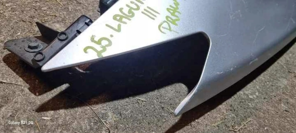 фото №11, Renault laguna iii 2010 перед сторона права крила