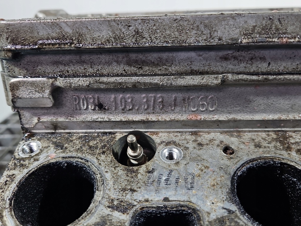 фото №14, Головка seat alhambra ii 7n 10- 03l103373j cff 2.0 tdi 116km