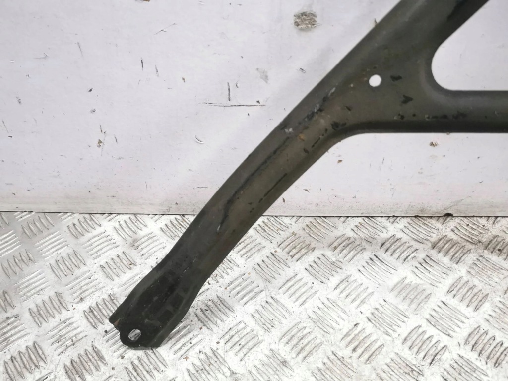 Lexus is 3 xe30 2015 накладка под двигатель с Разборки