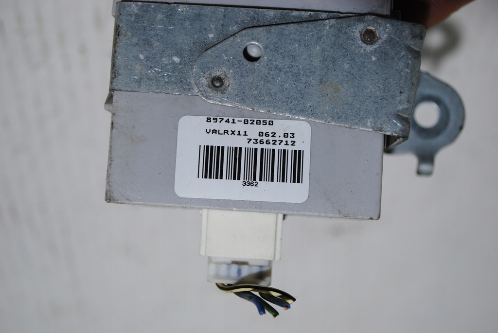 фото №7, Блок управления замка центрального corolla e12 8974102050