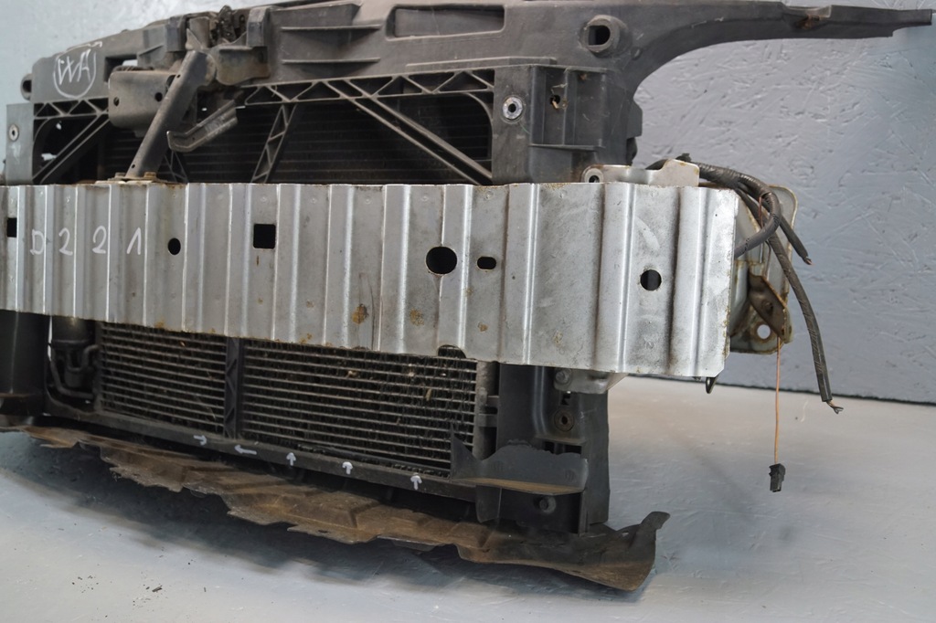 фото №8, Pas передній радіатор mazda 3 bk i 1.6 b