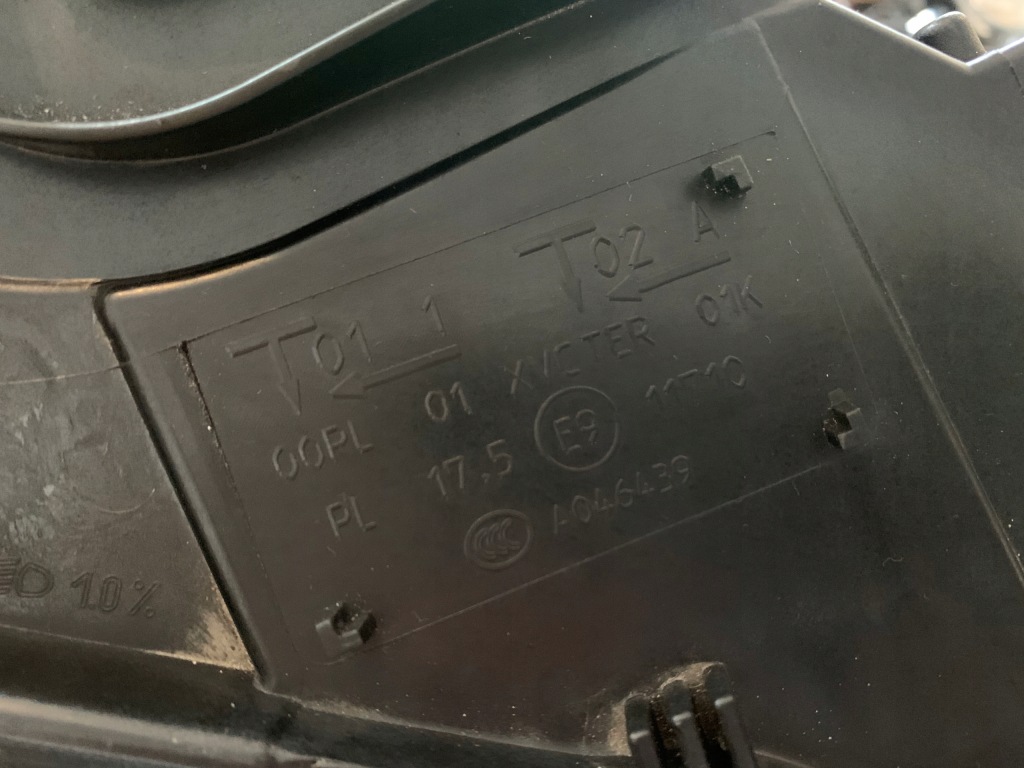 Bmw f48 x1 правый  фара full led поворотная Оригинал