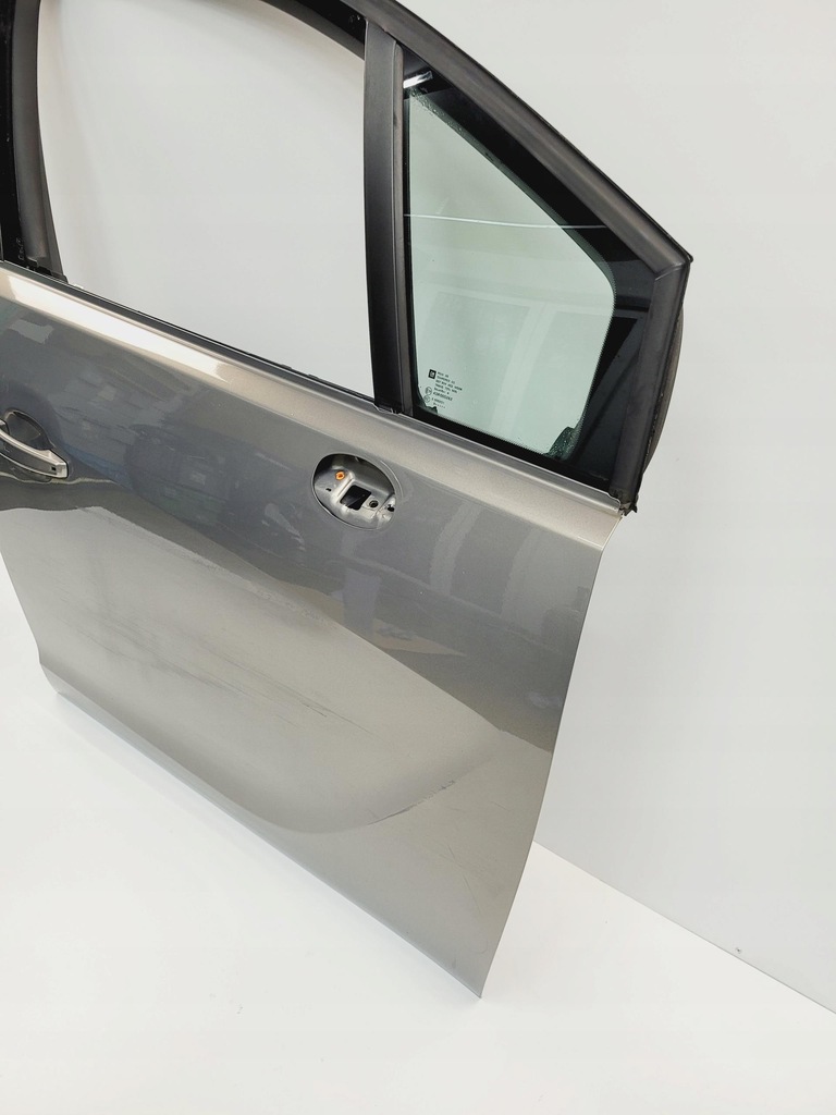 фото №2, Дверь правое перед opel meriva b z40w