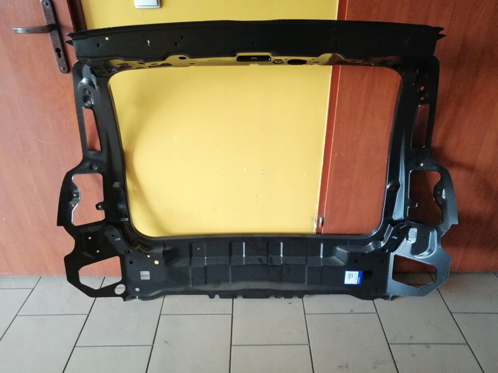 фото №4, Volvo v50 pas стена задняя