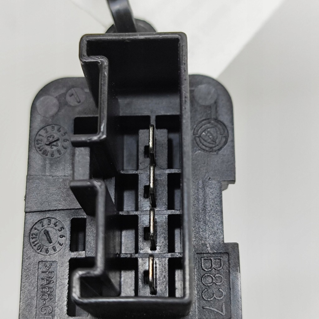 фото №5, Fiat 500 2024 реле вентилятор